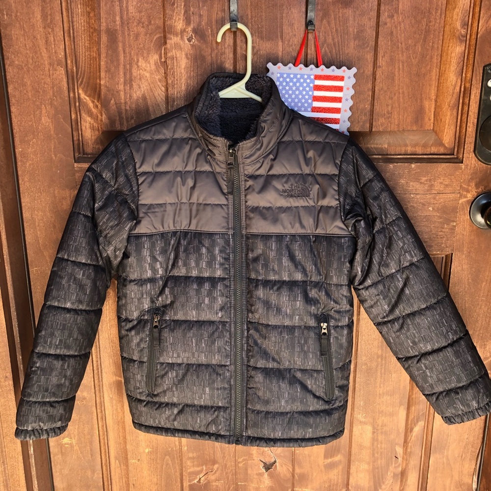 North face reversible jacket med/10-12